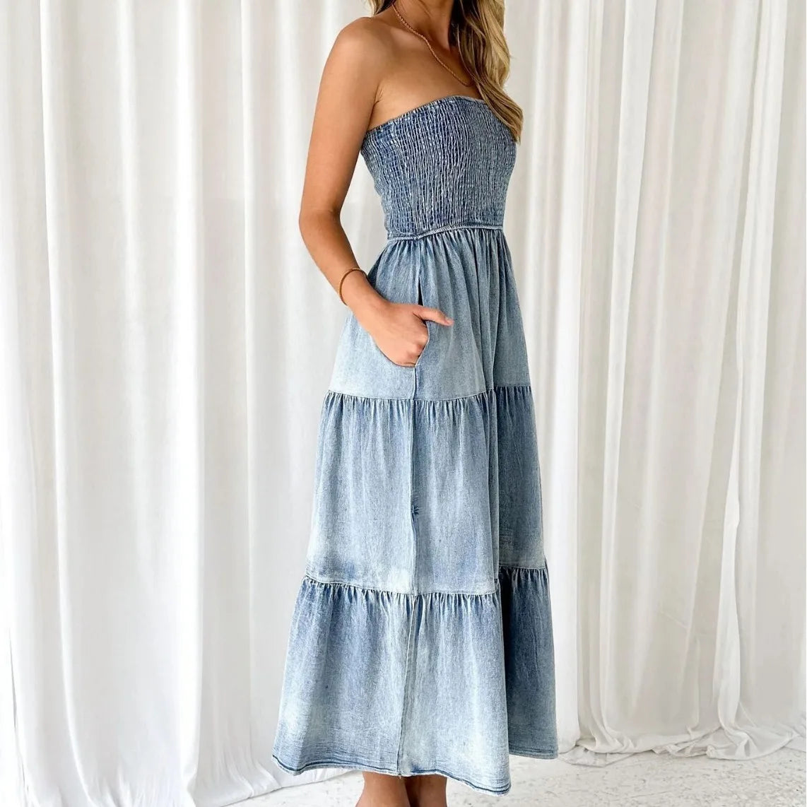 Robe Bustier en Jean chez ma-robe-jean.com